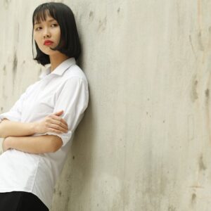 L&rsquo;art de porter une perruque : Conseils de style et de confiance en soi