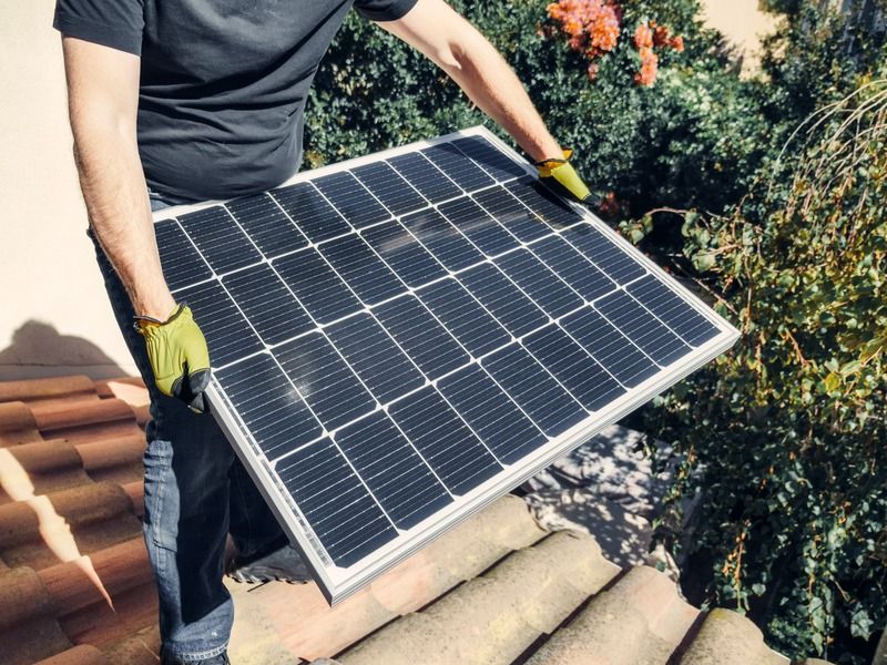 un panneau solaire