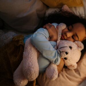 9 astuces pour aider votre enfant à se lever tout seul le matin