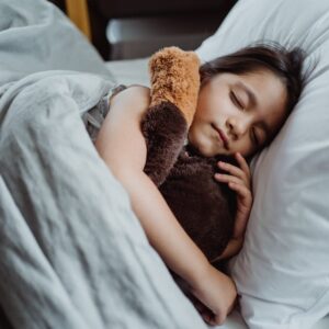 Comment allier propreté et bien-être dans la chambre de votre enfant ?